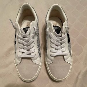 Vintage Havana Sneaker, Size 7, worn once